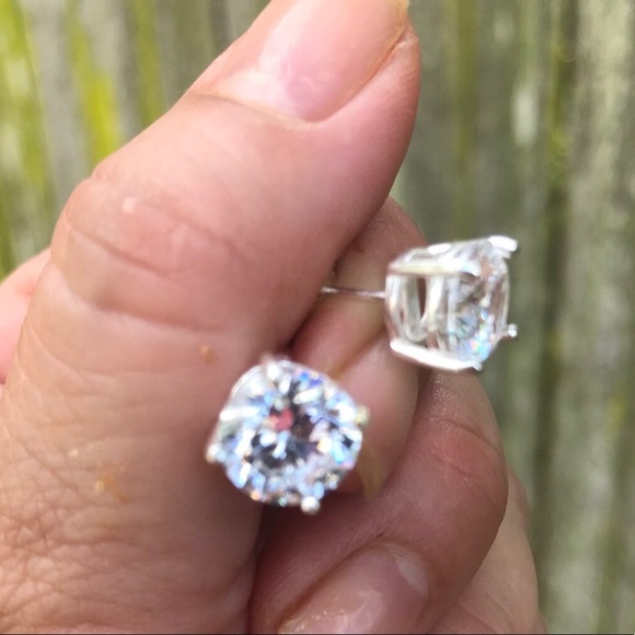 💯% 925 Sterling Silver Earrings w/CZ - Picture 2 of 7